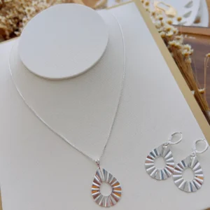 Conjunto Folheado a Prata Gota Orgânica - 510